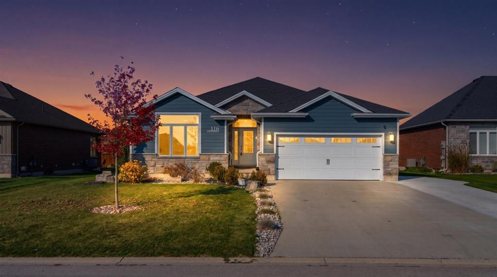 MLS# 26026416: 116 FIELD Street, Lambton Shores, Canada
