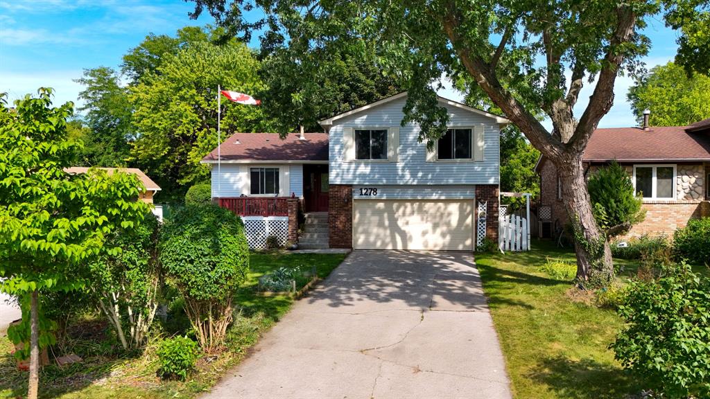 MLS# 26026744: 1278 Andrew Court, Sarnia, Canada