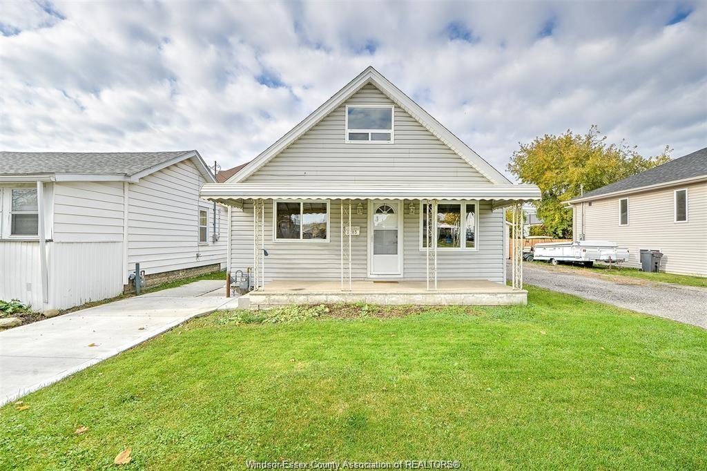 3265 RIBERDY Road | For Lease | Listing ID 25024334 | 1 1/2 Storey ...