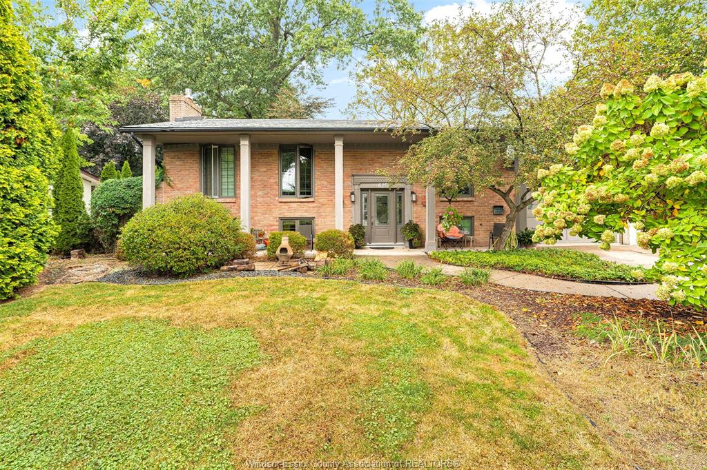 MLS# 25025731: 625 Maple Avenue, LaSalle, Canada