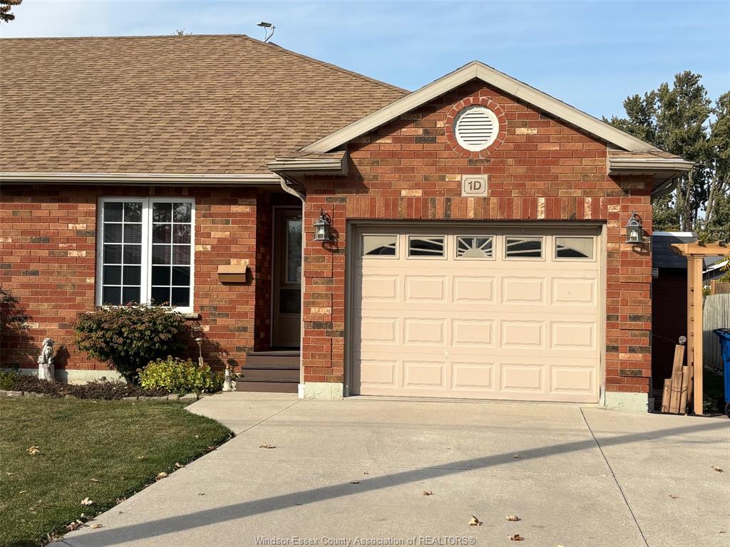 MLS# 25026558: 1 D McLeod Street, Tilbury, Canada