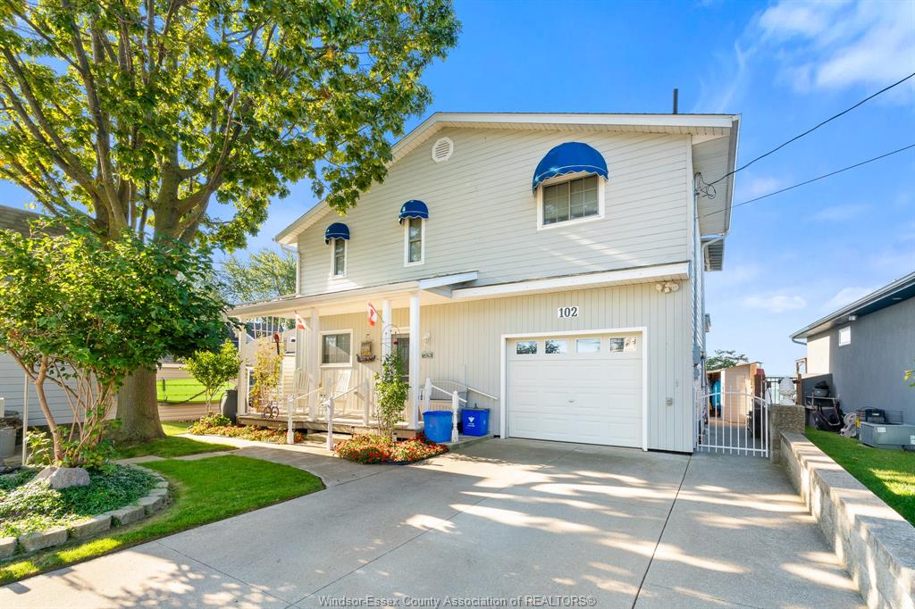 MLS# 25026794: 102 Robson Road, Leamington, Canada