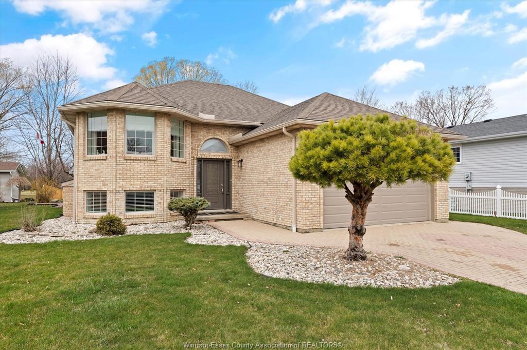 MLS# 25027874: 36 ROSE Avenue, Tilbury, Canada