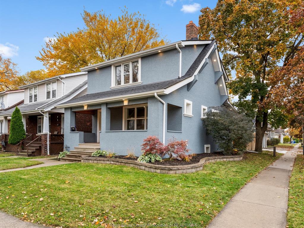 MLS# 25027909: 425 Hanna Street, Windsor, Canada