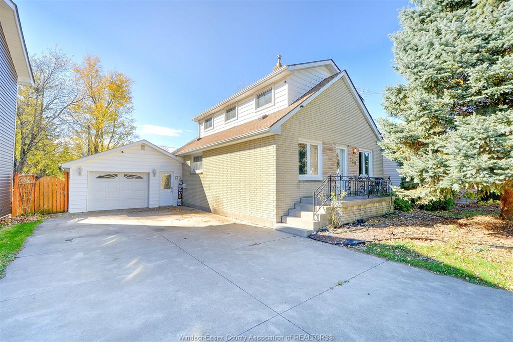 MLS# 25028025: 130 St James, Essex, Canada