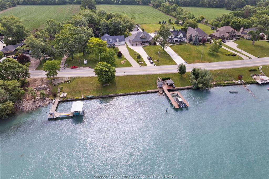 963 FRONT Road Amherstburg Ontario N9V 2M4 MLS® 24000468 For Sale Jump Realty Inc