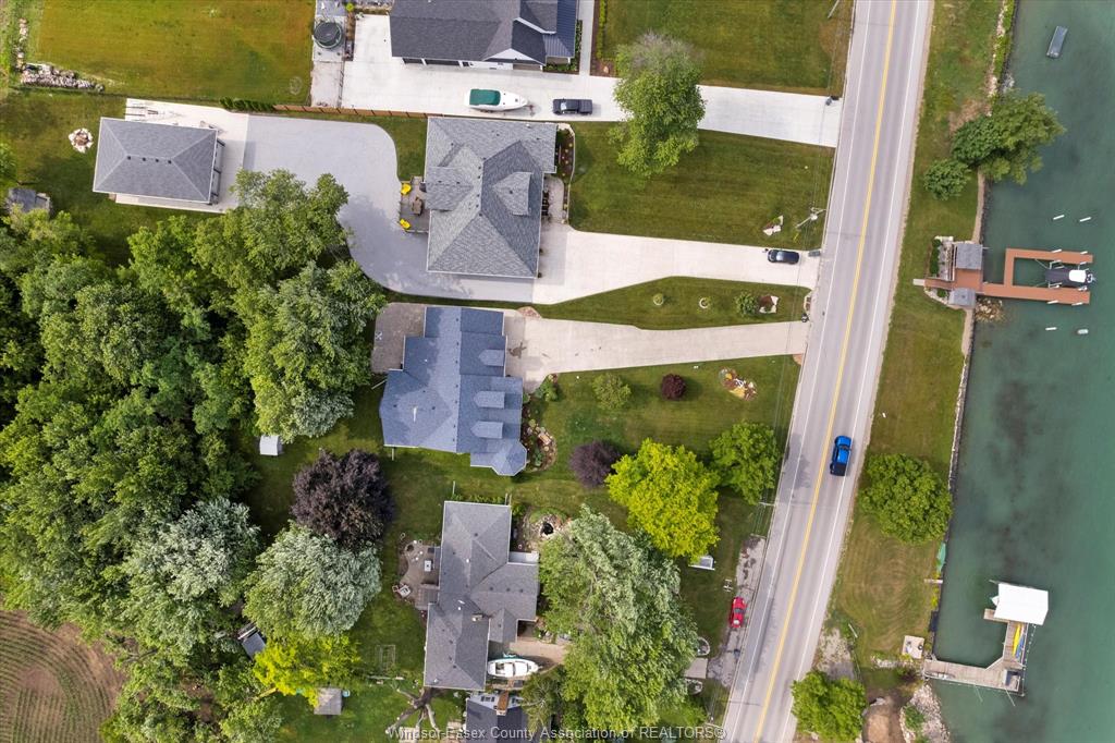 963 FRONT Road Amherstburg Ontario N9V 2M4 MLS® 24000468 For Sale Jump Realty Inc