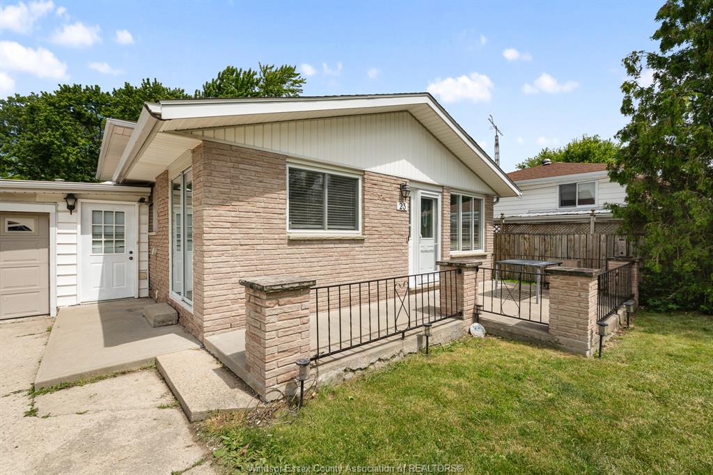 MLS# 25028166: 23 Mill, Tilbury, Canada
