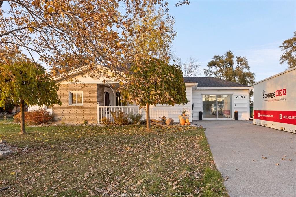 MLS# 25028552: 7092 HIGHWAY 3, Tecumseh, Canada