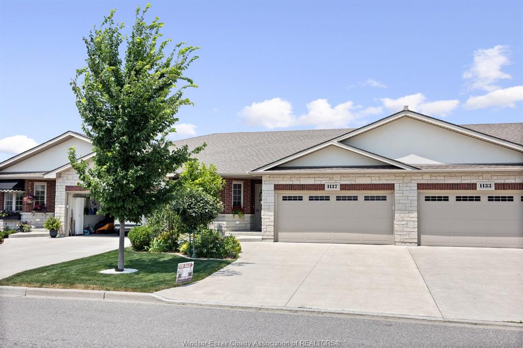 MLS# 25028640: 1137 BRIDALFALLS, Windsor, Canada