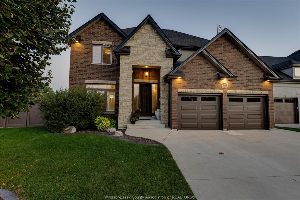 Tecumseh Properties Real Estate Listings Windsor Lakeshore