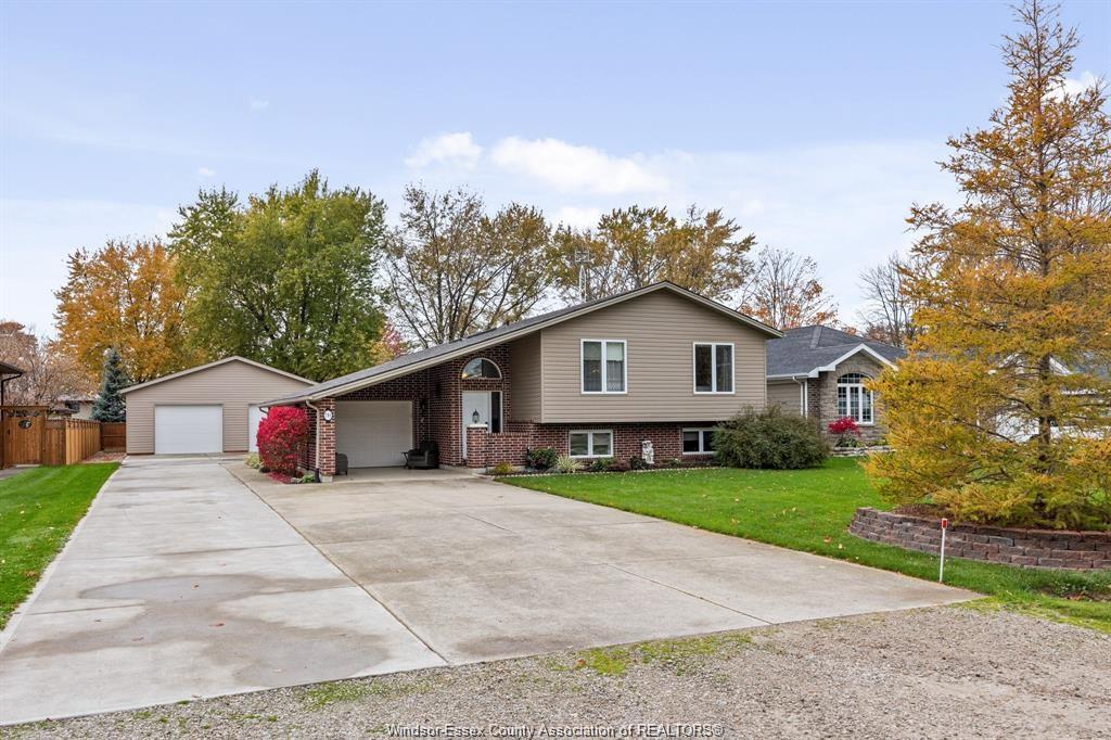 Lakeshore Houses for Sale Lakeshore Real Estate + Homes Ontario, ON