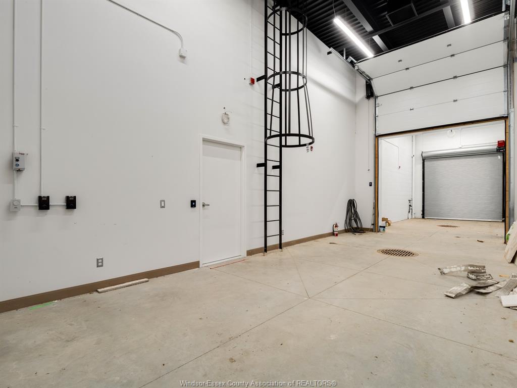 365 SANDWICH Street Amherstburg Ontario N9V 2B2 MLS® 24004815 For Lease Jump Realty Inc