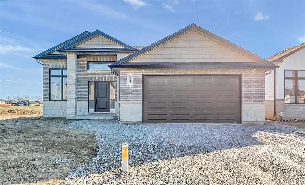 Amherstburg Properties Real Estate Listings Windsor Lakeshore