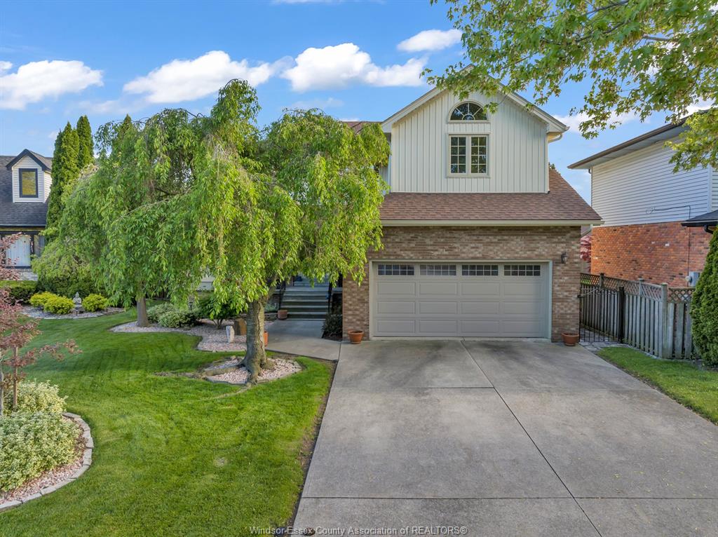 13169 AMANDA Court For Sale Listing ID 24011893 2 Storey Property