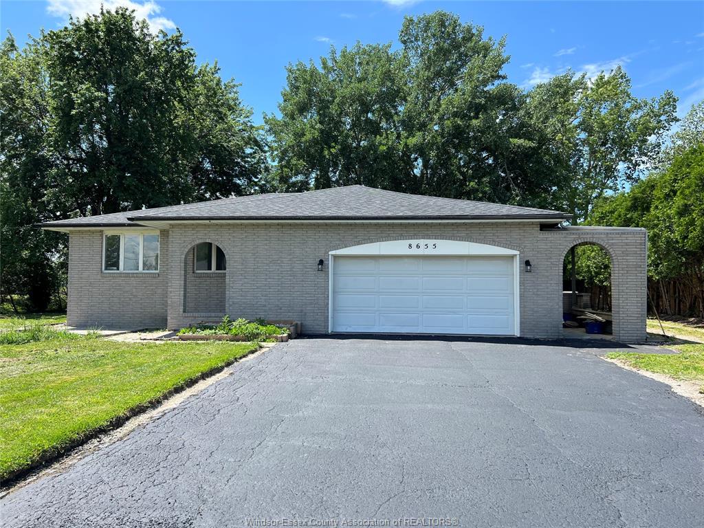 LaSalle Properties Real Estate Listings Windsor Lakeshore Tecumseh LaSalle