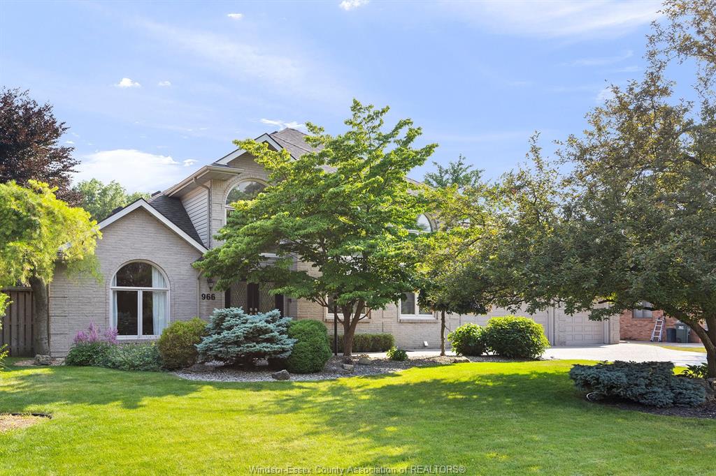 LaSalle Properties Real Estate Listings Windsor Lakeshore