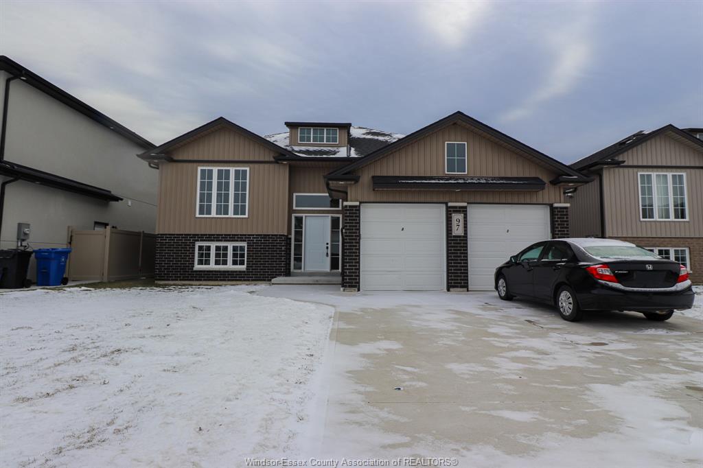 MLS# 25031711: 97 KINGSBRIDGE, Amherstburg, Canada