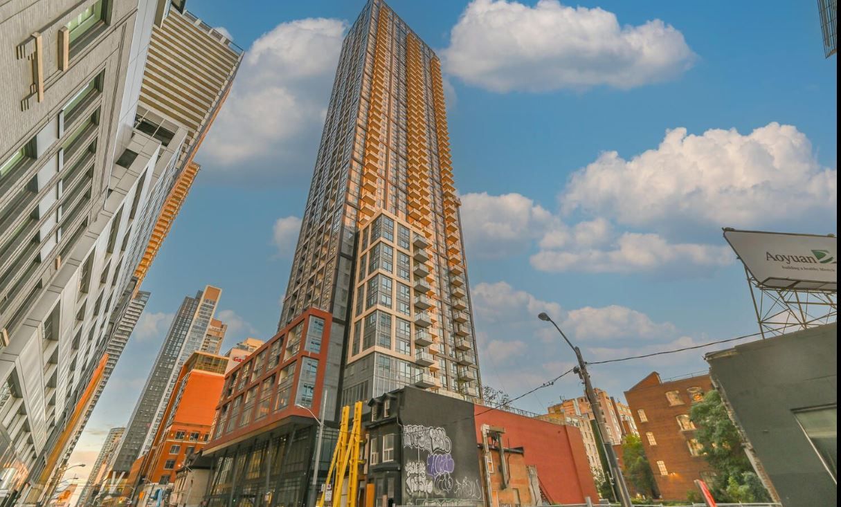 108 Peter Street Unit# 1306 Toronto Ontario M5V 0W2 - MLS® C12688722 | For  Lease | Jump Realty Inc
