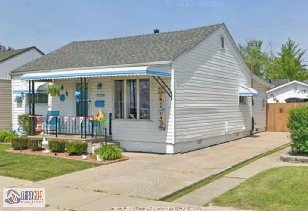 MLS# 26002146: 2274 MARENTETTE Avenue, Windsor, Canada