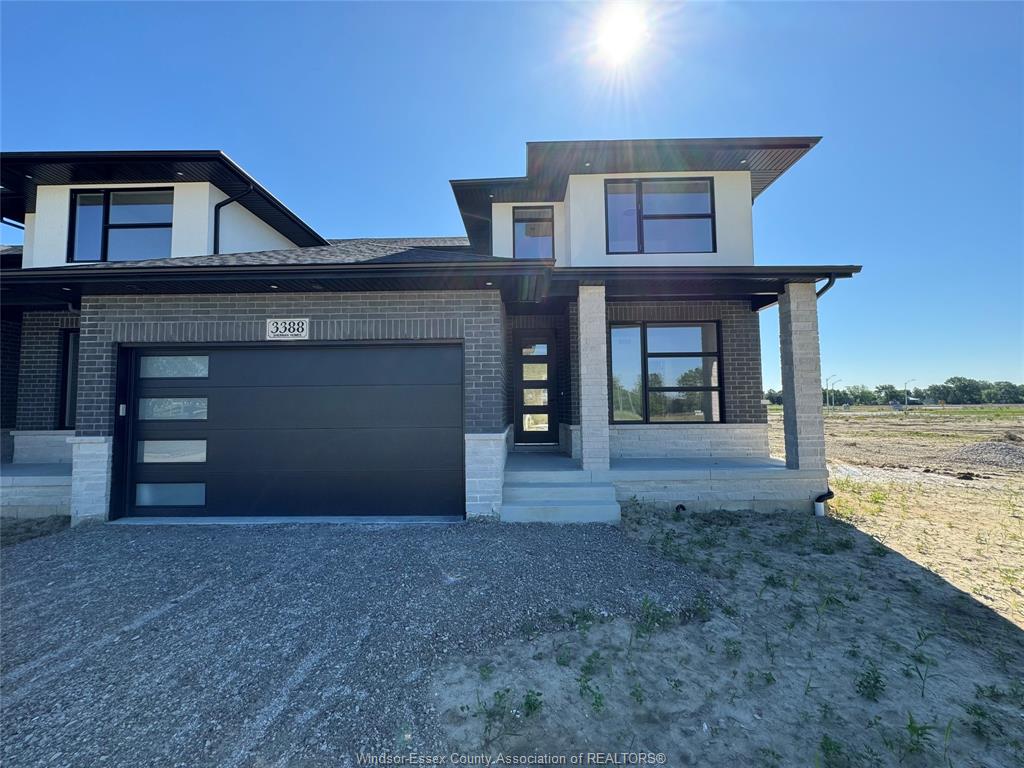 MLS# 26002173: 3388 TULLIO, LaSalle, Canada