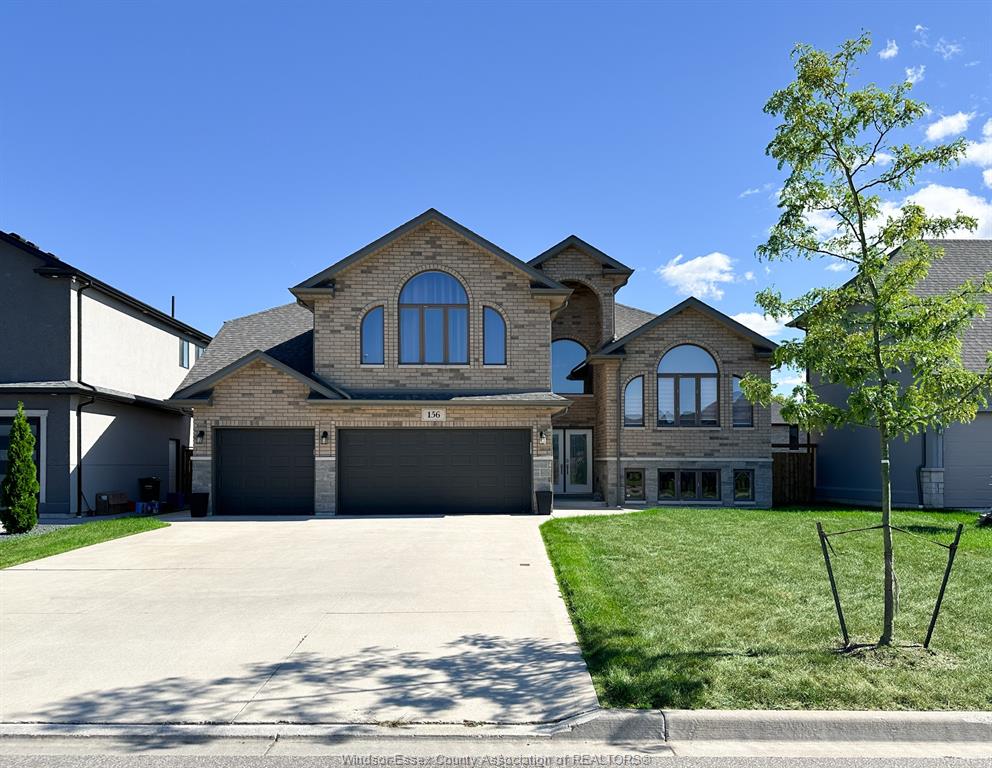 MLS# 26002603: 156 SUMMER ST, Lakeshore, Canada