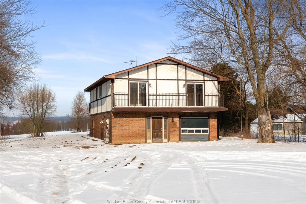 MLS# 26003050: 590 Mcleod Avenue, Amherstburg, Canada