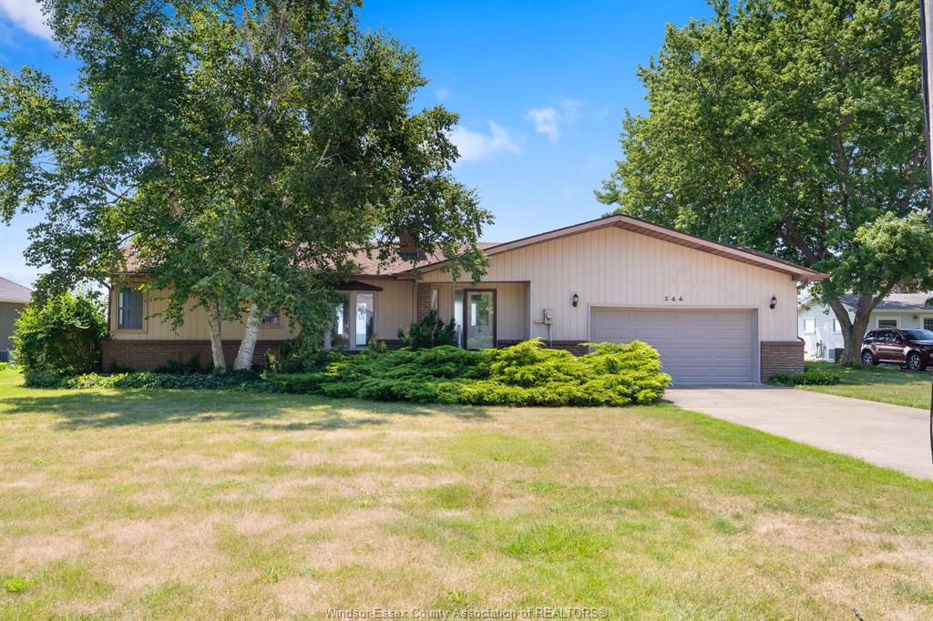 MLS# 25019237: 244 Robson Road, Leamington, Canada