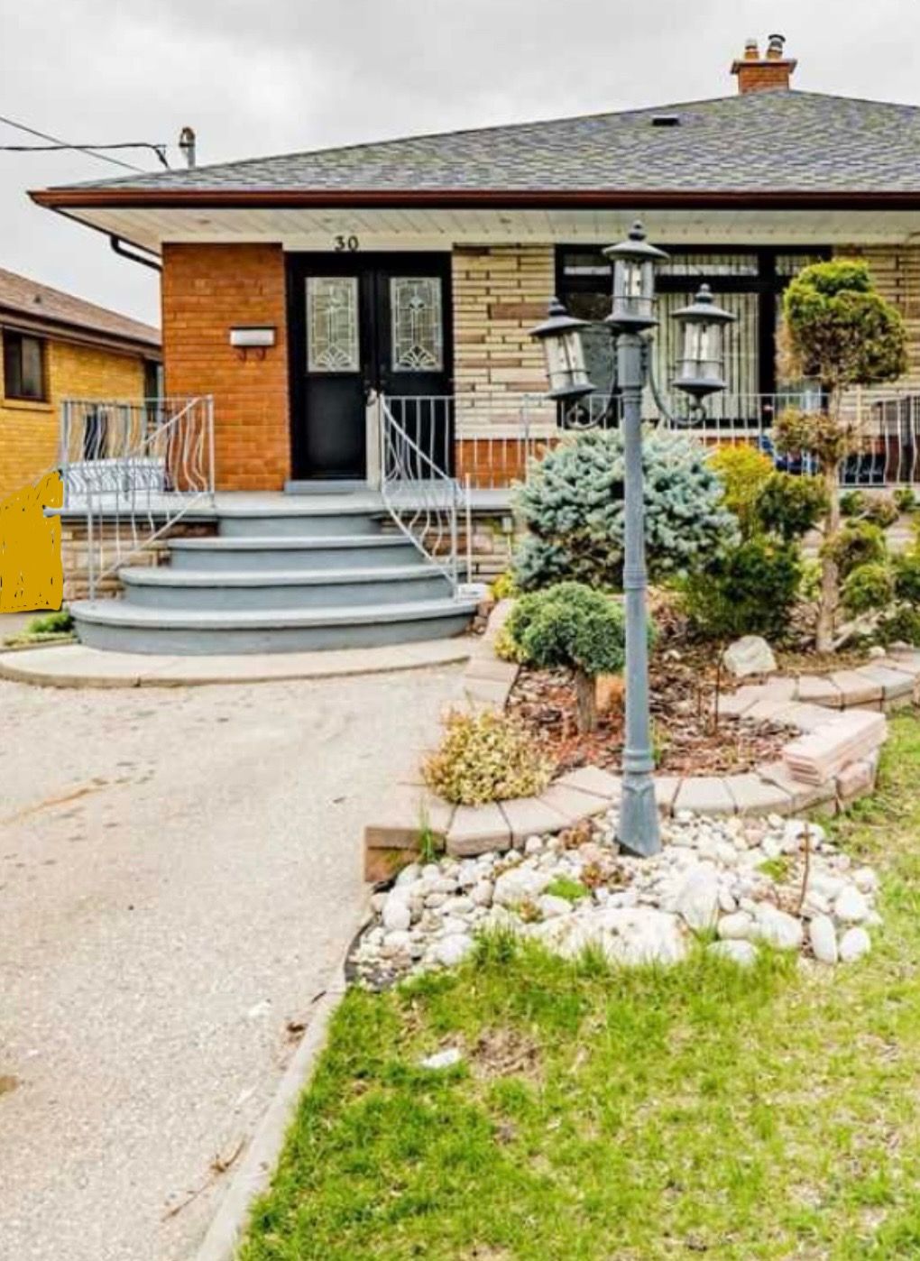 MLS# W12831388: 30 Grampian Crescent, Toronto, Canada