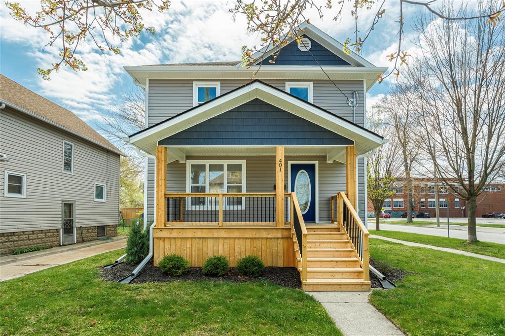 MLS# 26004710: 401 DEVINE Street, Sarnia, Canada