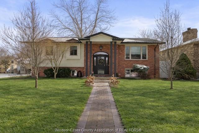 MLS# 26005502: 405 STATE Street, LaSalle, Canada