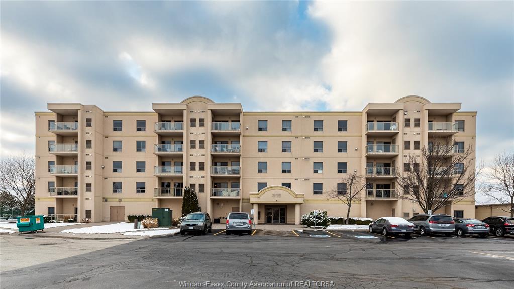 Tecumseh Properties Real Estate Listings Windsor Lakeshore