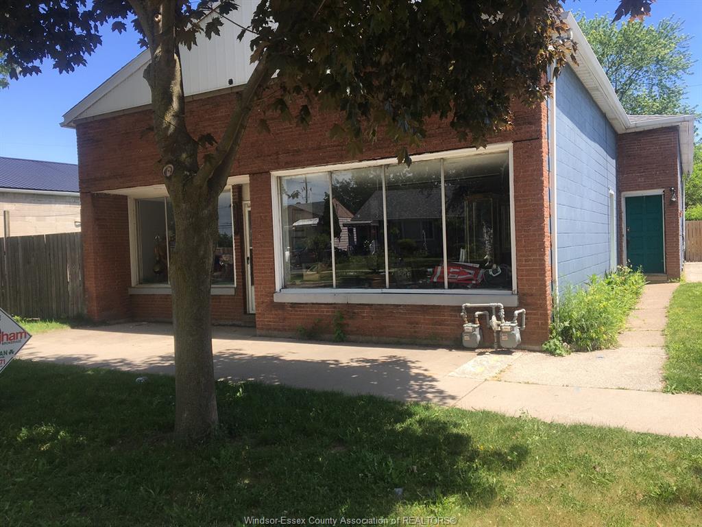 MLS# 26007314: 1126 CALIFORNIA Avenue, Windsor, Canada