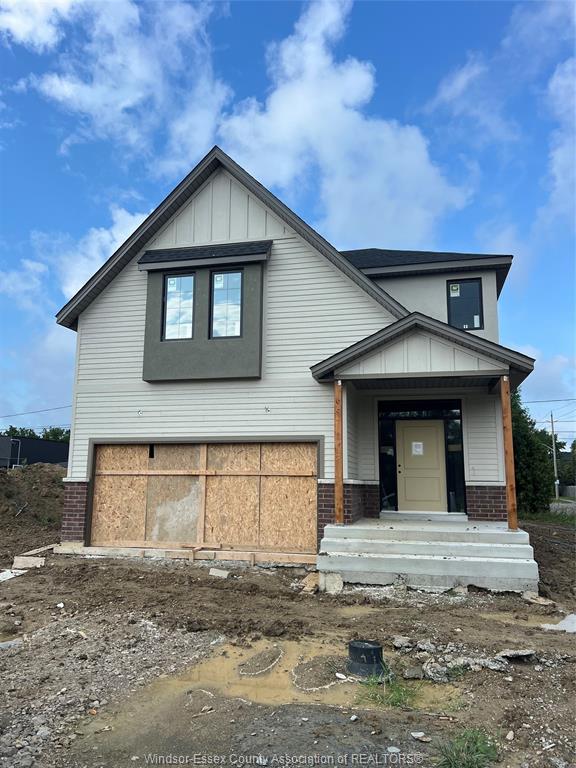MLS# 26007433: 2405 PARTINGTON, Windsor, Canada