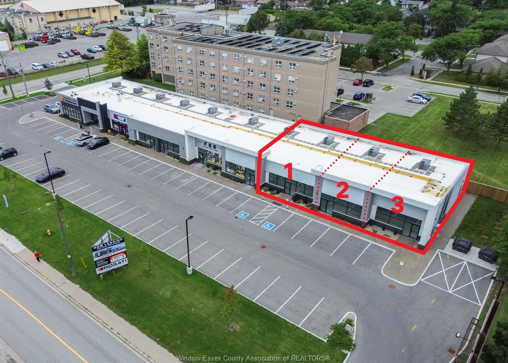 MLS# 26008855: 2385 CENTRAL Avenue, Windsor, Canada