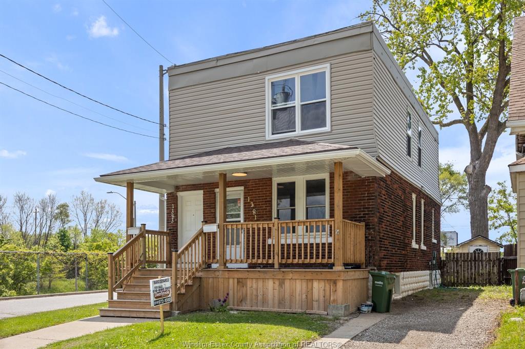 MLS# 26008945: 1381-83 WELLINGTON, Windsor, Canada