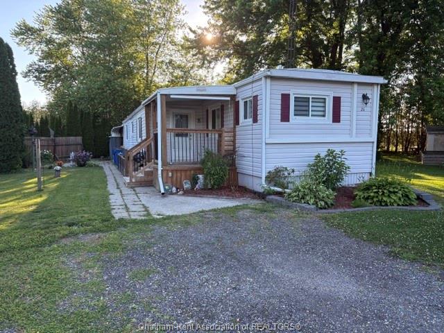 MLS# 26009742: 22220 Charing Cross Road Unit# 26, Chatham, Canada