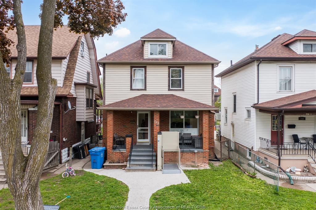 MLS# 26009562: 748 MOY, Windsor, Canada