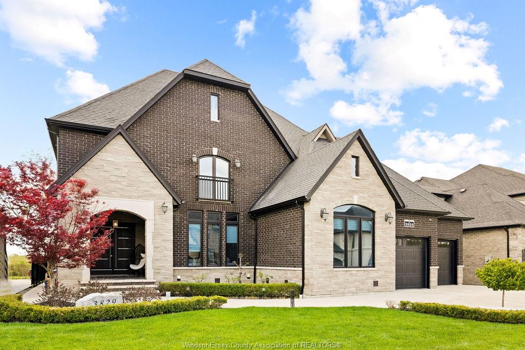 MLS# 26009835: 3829 ST. FRANCIS Crescent, LaSalle, Canada