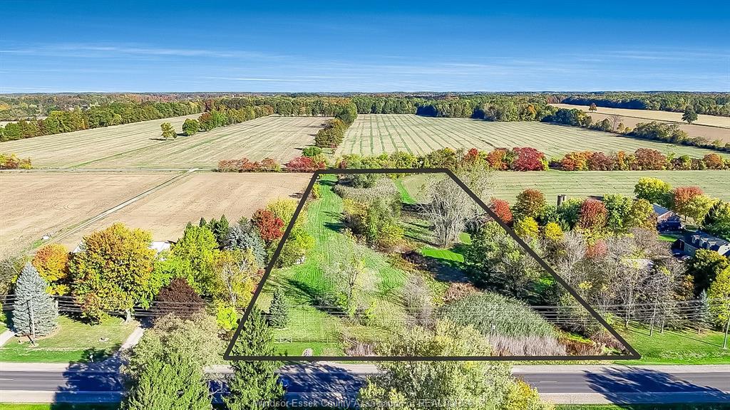 MLS# 26009921: V/L County Rd 20 W, Kingsville, Canada