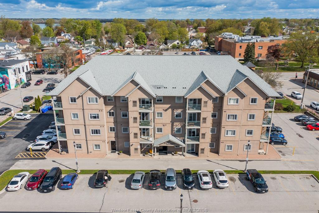 MLS# 26009725: 90 MURRAY Street Unit# 305, Amherstburg, Canada