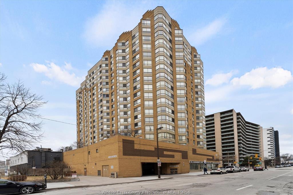 MLS# 26010245: 75 RIVERSIDE Drive Unit# 1910, Windsor, Canada