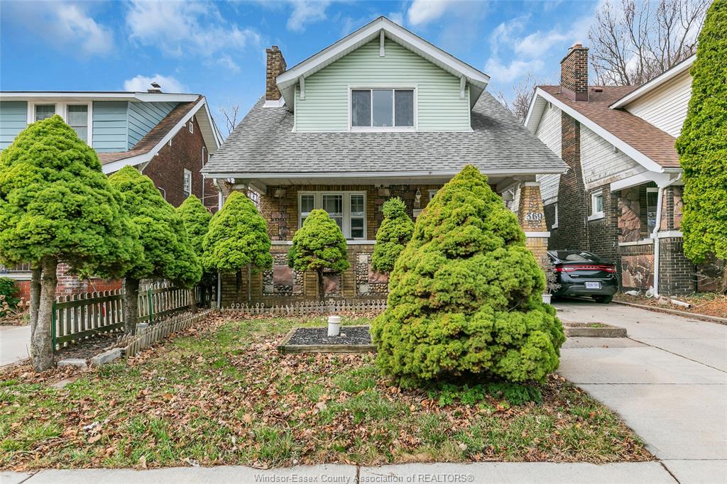 MLS# 26010335: 369 RANKIN, Windsor, Canada