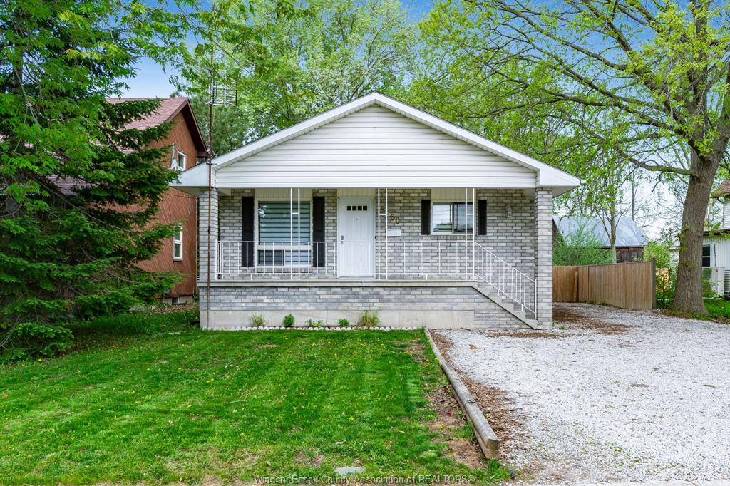 MLS# 26010486: 60 Canal Street, Tilbury, Canada