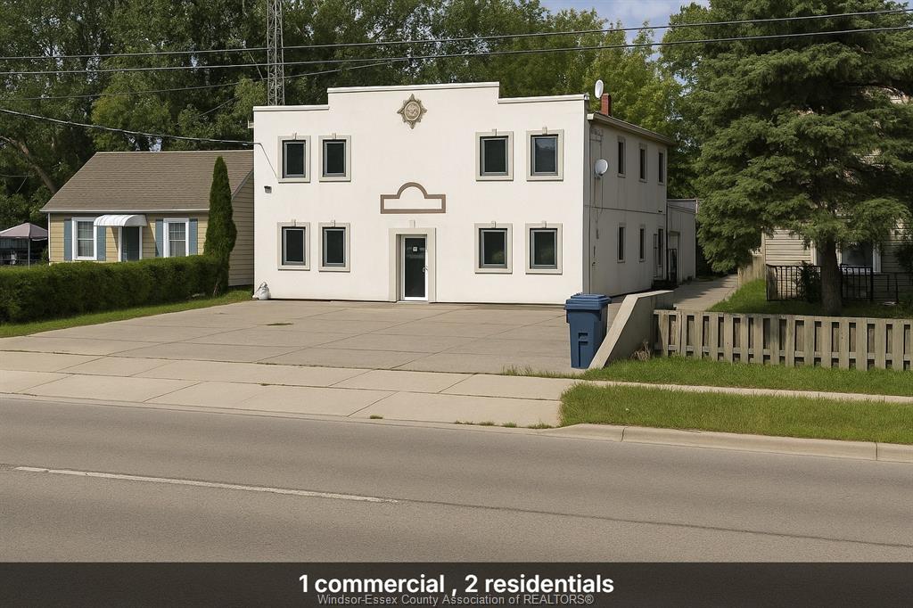 MLS# 26010585: 561 PARK Avenue, Chatham, Canada